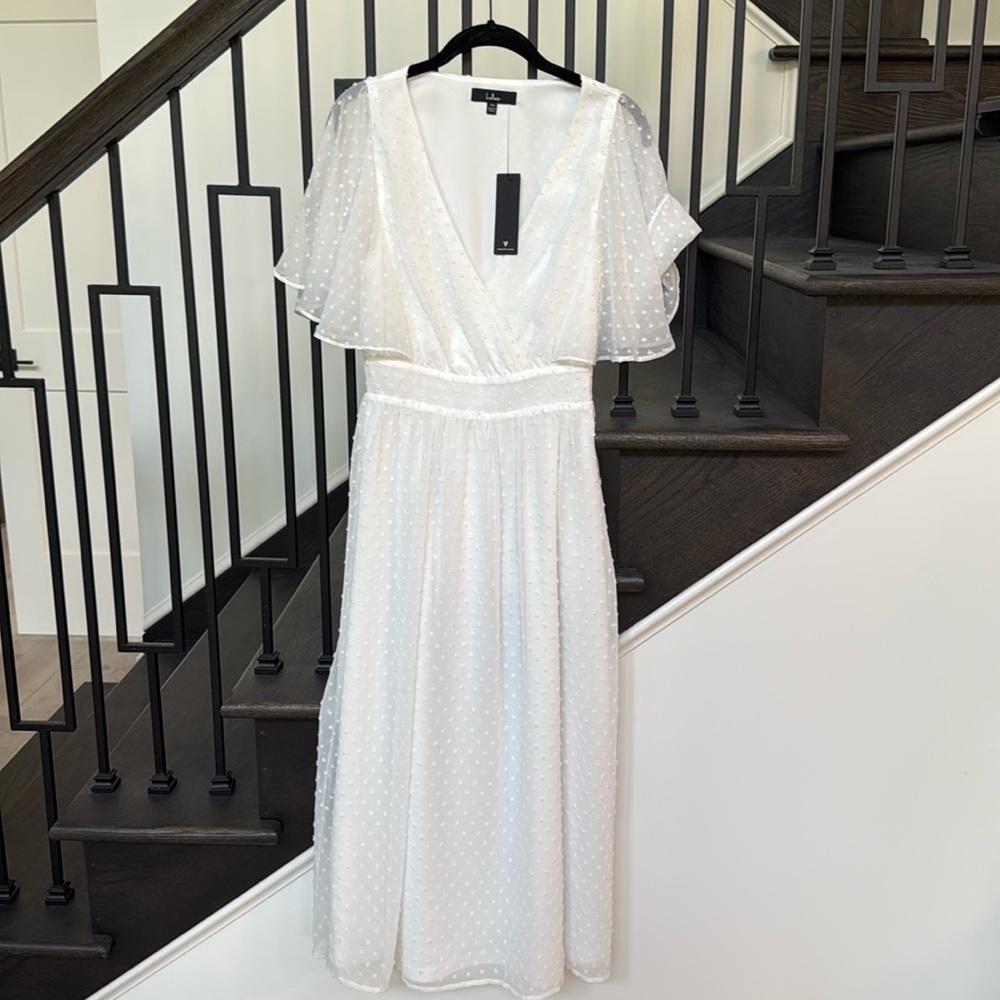 Lulu’s Dress Women’s 2 Midi White Flowy Swiss Dot Maxi Bridal